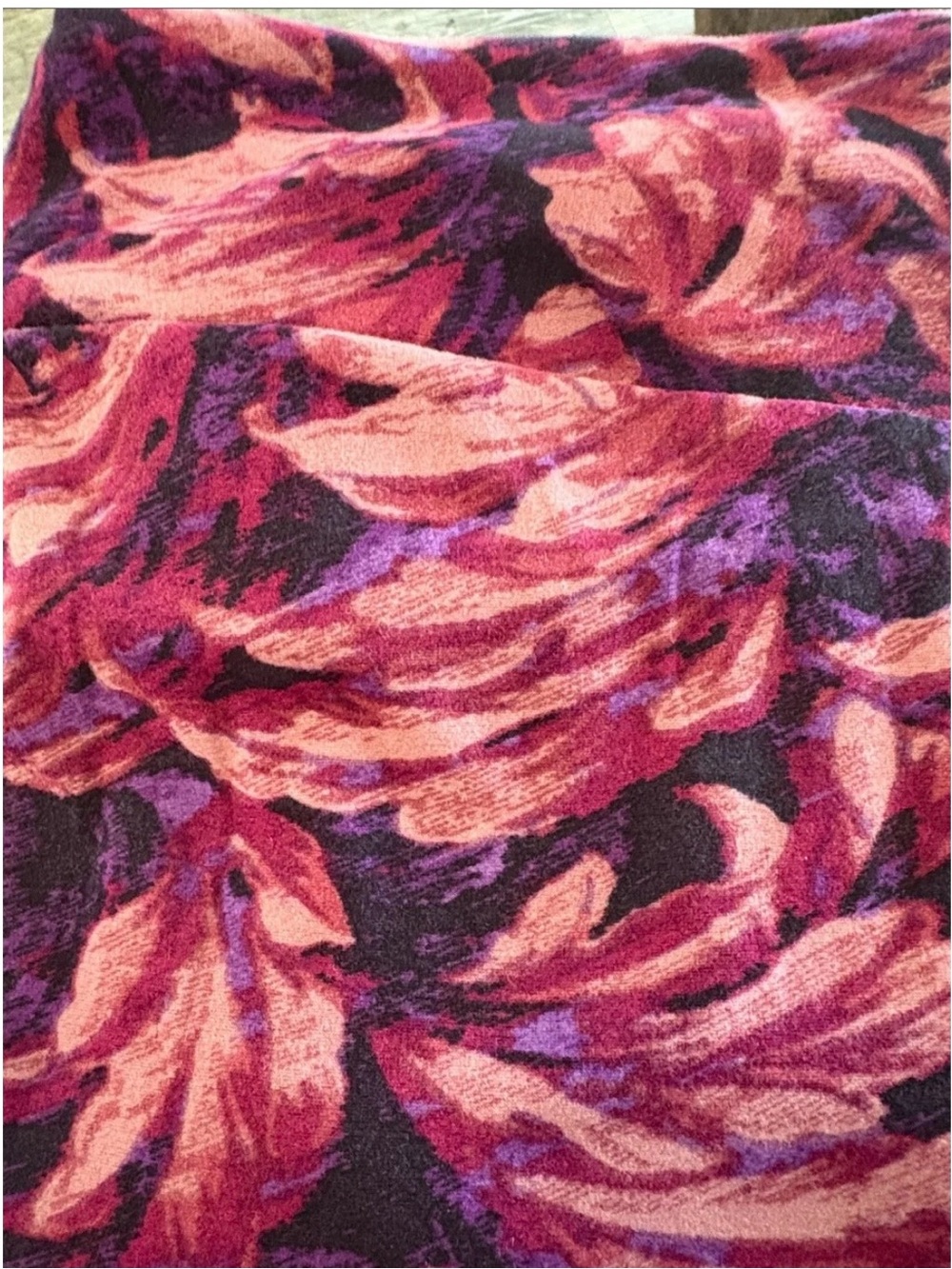 LulaRoe Tall & Curvy (TC) Floral Leggings | Fits Sizes 14–26 | EUC